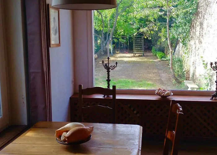 La Grande Maison De בית נופש