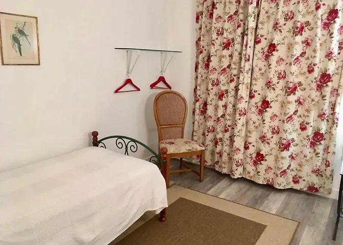 La Grande Maison De בית נופש